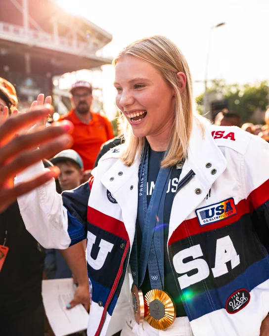 Jade Carey with her Olympic medals 