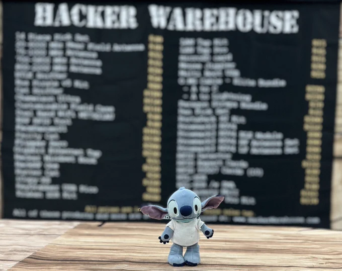 Stitch Nuimo in front of the Hacker Warehouse menu