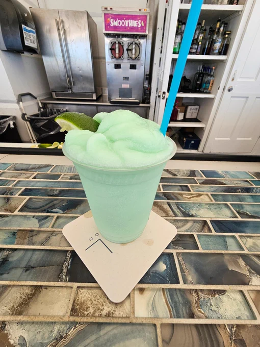 It’s a perfect day in Key West for a Key Lime Colada from Opal Key Resort! 🍹 These frozen drinks are pure island bliss—who’s with me? 🌴 Let’s soak in the paradise vibes together!

#KeyWest #OpalKeyResort #KeyLimeColada #IslandLife #ParadiseViews 🌞