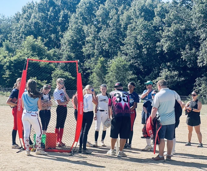 Boom! Great workout ladies!!! 🥎