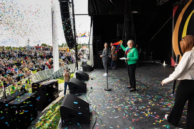 The President of Iceland, Halla Tómasdóttir, delivers a speech at the Reykjavik Pride Parade 2024. Photo: Sunna Ben ©