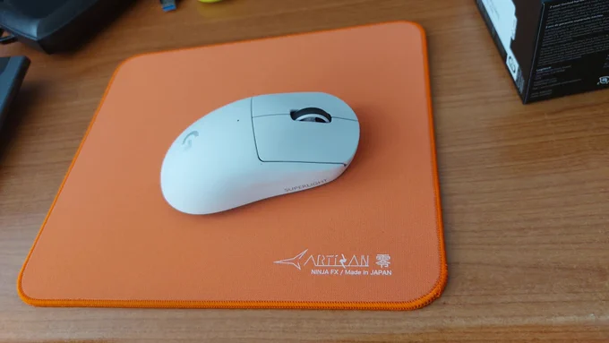 Logitech g pro x superlight 2 mouse with the artisan ninja fx zero pad. I use this at home.