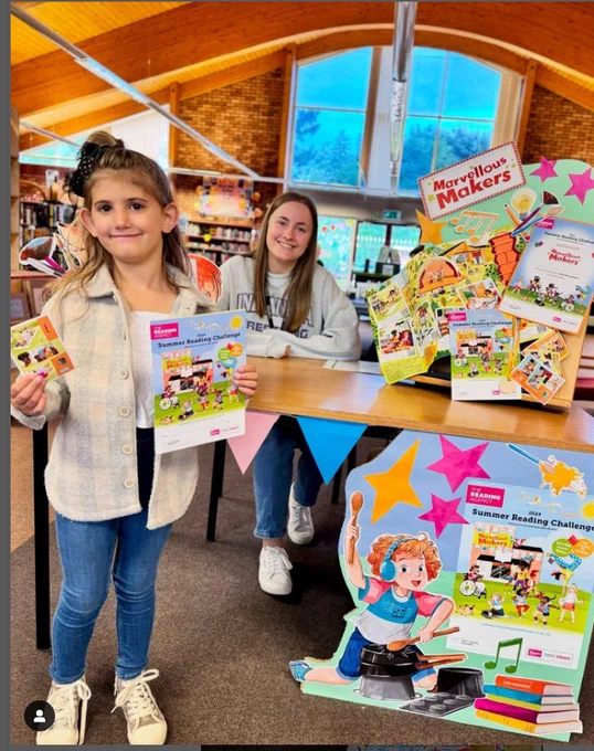 Summer Reading Challenge joiner with start pack