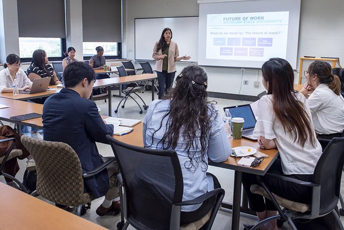 Future of Work Initiative Director Tara Behrend leads a discussion during Summer Incubator class session. 