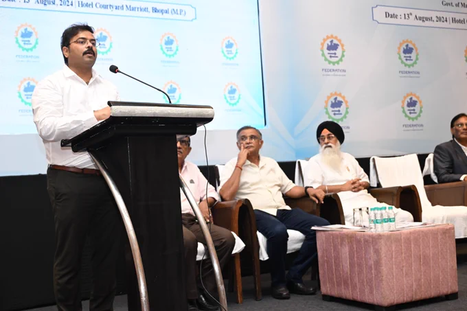 Shri Suvidh Shah, Jt DGFT & Director, MPIDC, addressing 45th AGM of FEDERATION