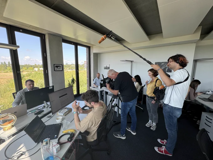 Radio Bremen shooting a video at Marble's headquarters in Bremen