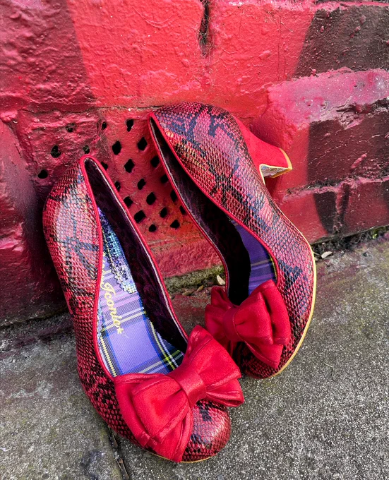 Irregular Choice 'Ban Joe' mid-heels. Faux red reptile body with big red bow.
