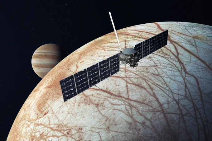 Artist’s rendering of NASA’s Europa Clipper spacecraft.
Credit: NASA/JPL-Caltech