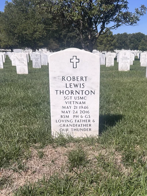 Robert L. Thordon's gravemarker reading "Loving Father & Grandfather Our Thunder"