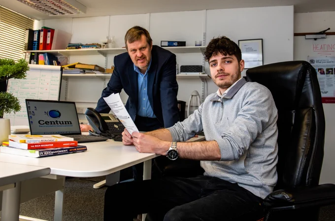 Intern and employer 