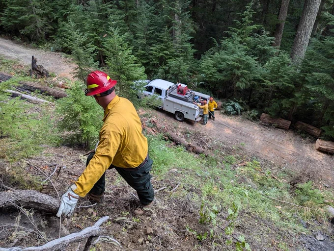 This is an excellent example of the steep terrain firefighters are facing on the Moss Mountain Fire. This demonstrates the challenging conditions in which fire crews work.