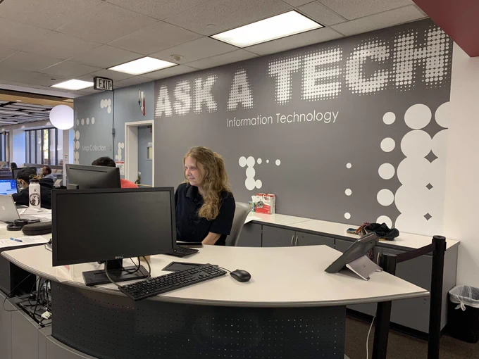 Ask a Tech desk and support agent. 