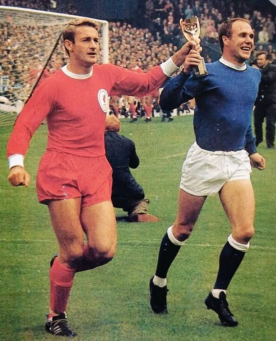 Two Merseyside World Cup Heroes Roger Hunt and the Brilliant Ray Wilson, Everton, England Left Back. Parading the World Cup together.