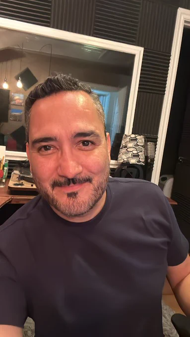 Alex Hernandez.