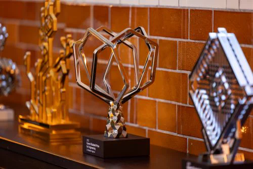 Previous QEPrize trophy design
