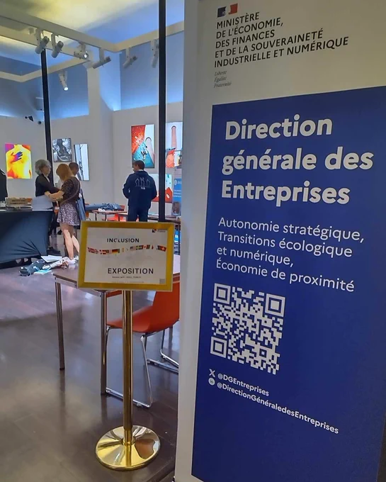 Exposition sur l'inclusion avec la DGE