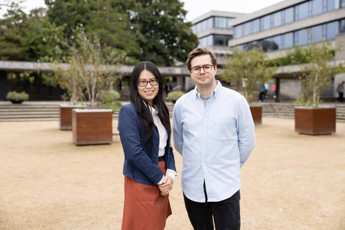 Photo: Dr Junli Xu, Ad Astra Fellow and Dr David MacManus on the UCD Belfield Campus 
