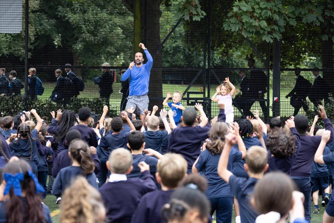 Joe Wicks fitness lesson