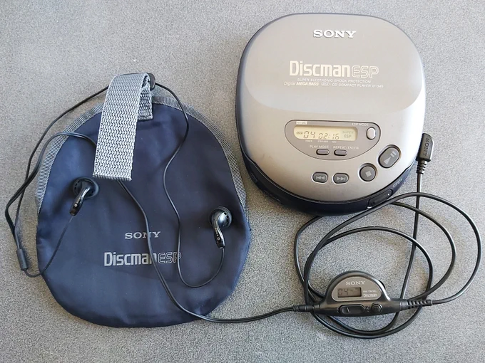 Photo of a Sony Discman ESP D-345
