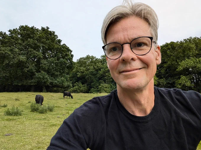Me nerding with AI models in nature