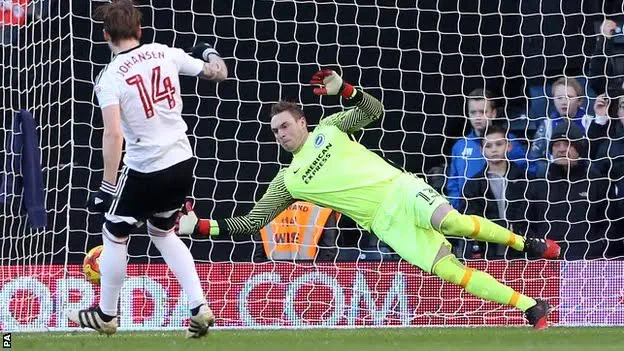 Possibly the best game ive been to..... pen save, pen scored, dunk, limbs.  Huge away following.    Thanks David Stockdale! 😂