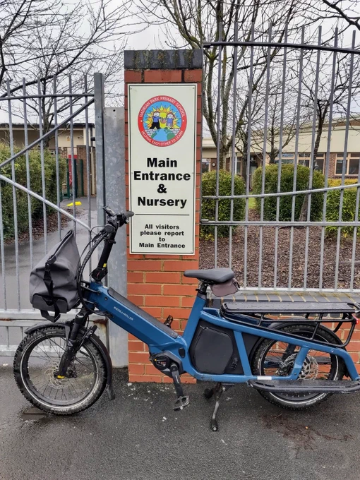 Side view of my petrol blue Riese and Müller Multitinker Various e-cargo bike