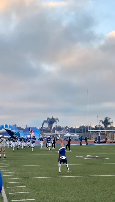 We love supporting our community of young athletes, including the high school football and cheer teams at Culver City High School. Let’s go Centaurs!