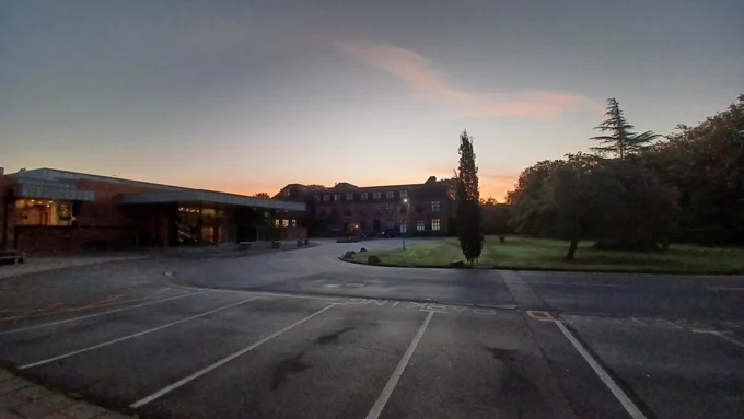 Dawnbreaking on the campus at the University of Hull.