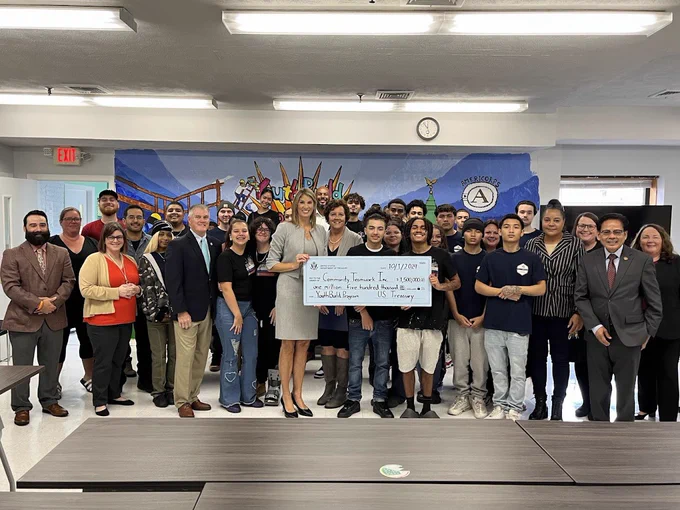Lori joins students and instructors at Community Teamwork, Inc.’s YouthBuild program in Lowell to discuss how the skills and certifications they’re earning will set them up for success in good-paying jobs in construction and the culinary arts.