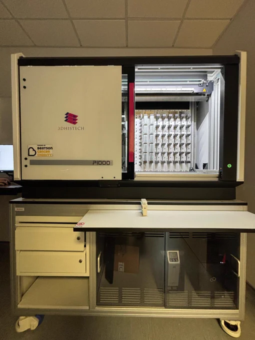 @3DHistech P1000 has the capacity of scanning 1000 slides. 
This equipment is very efficient for our business taking less than 1min/slide for 20x resolution scanning. 
It can perform 20x 40x resolution & has different RGB setting to customise the images as your preference. 
Fun fact: It not only does normal slides - it scans Megaslides too!
#Technology #Opentocollaborate  