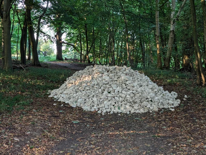Pile of rubble 