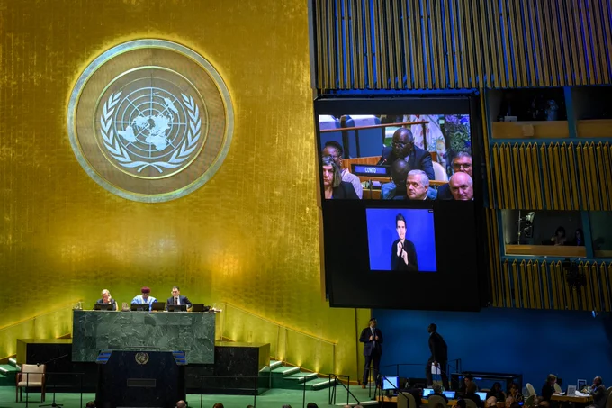 On 23 September, the world🌍 celebrates the International Day of Sign Languages!

At the 🇺🇳UN, International Sign interpretation was provided at the #SummitOfTheFuture through the hard work of sign interpreters generously funded by 🇩🇪 Germany & supported by our dedicated staff 📸