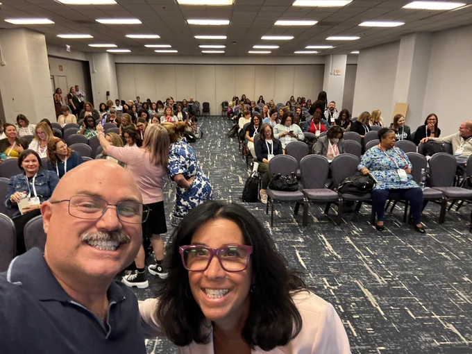 TJ and Sue taking a selfie before their session started