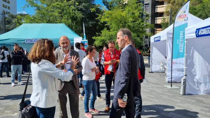 Photo de la Place de l'Emploi et de la Formation de Pau.