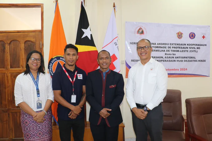 The Secretary of State for the Civil Protection Authority (middle)  expressed profound satisfaction with the significant contributions made by CVTL towards enhancing community resilience and supporting the Civil Protection Authority's emergency preparedness and response efforts.
In recognition of CVTL's vital role in alleviating human suffering through emergency preparedness and response, the Civil Protection Authority has committed to including CVTL in the Government’s Annual Budget. This financial support will further expedite CVTL’s role as an auxiliary to the government, as outlined in the newly extended MoU.