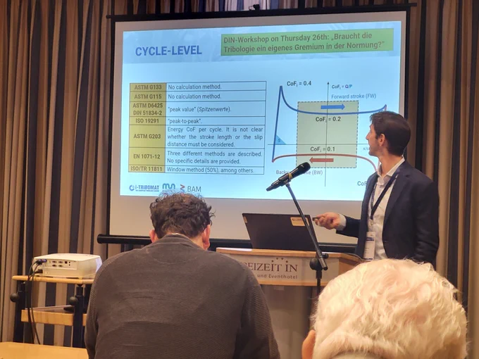 Xavier Borras announcing the Tribology Challenge in his presentation at the conference of GfT.