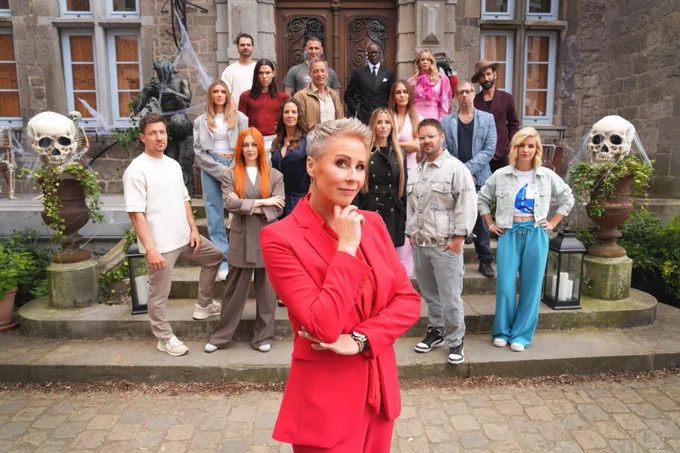 Die Spieler von 'Die Verräter - Vertraue Niemandem! Halloween-Special'
Foto: RTL / Stefan Gregorowius 

