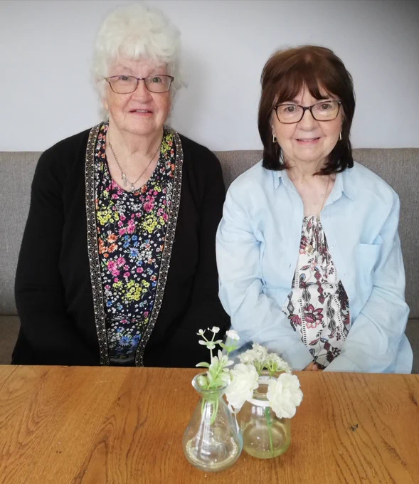WGN Members, and friends, Val and Janet.