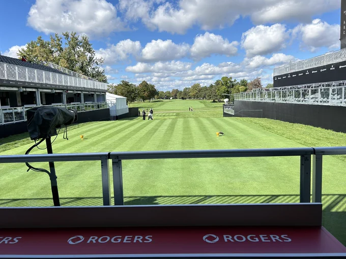 View of the green from Loge Rogers