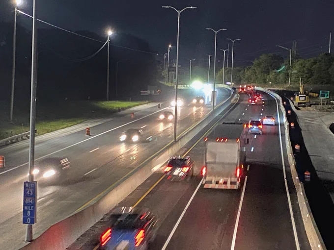 Eastbound I-894 reopens to traffic between the Hale and Mitchell Interchanges 