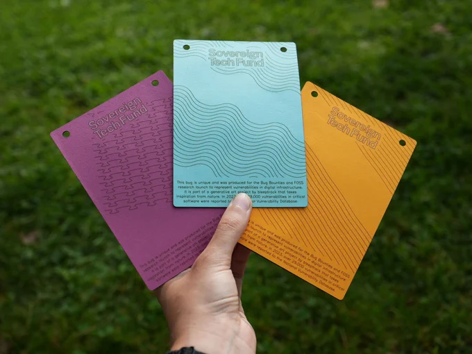 backside of the cards reads "sovereign tech fund"
