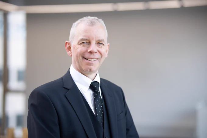 Professor Robert MacIntosh