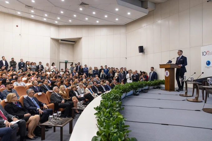 Presidentti Stubb puhuu Martti Ahtisaari Legacy -seminaarissa. 