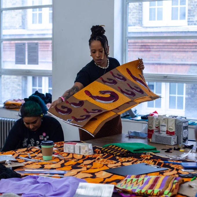 A photo of Alizee Ndiaye leading a workshop at Toynbee Studios