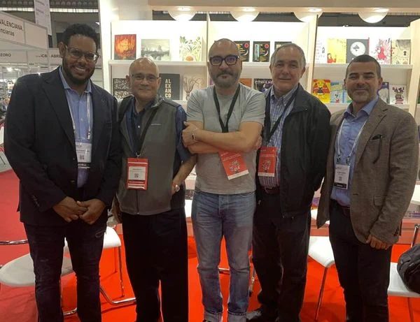 Librarians (California-Berkeley, Penn State & Stanford) with Editorial Verbum publishers.