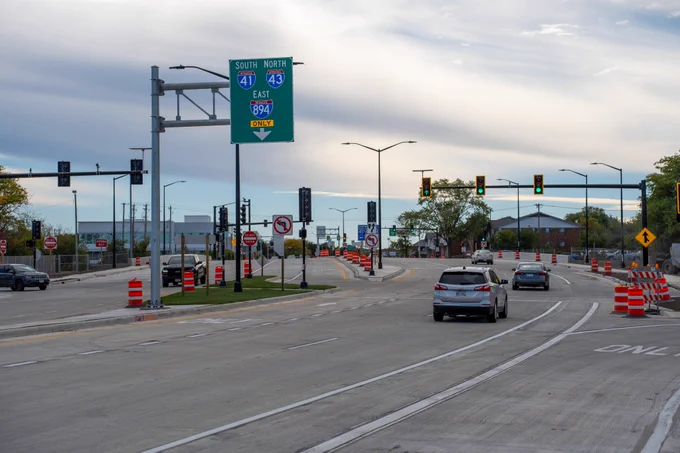 Loomis Road (WIS 36) bridge reopens over I-894 in Milwaukee County