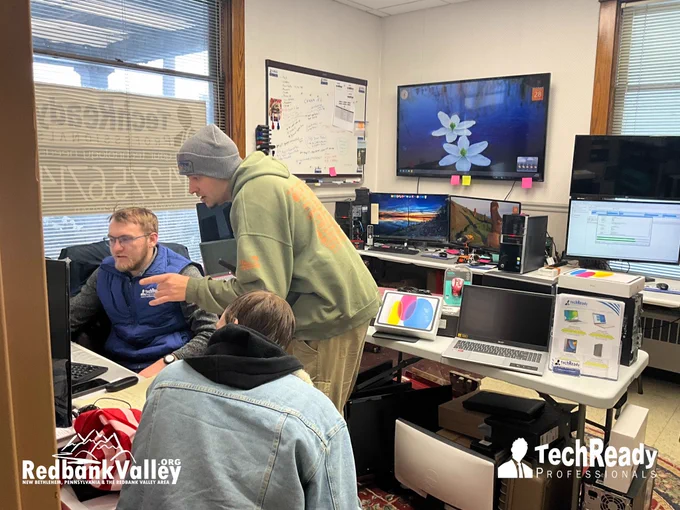Big thanks to Matt Green (Calico Systems), Bradley Bowser (MPS Pro Services), and Connor Miller for helping at TechReady Pros today! Three local partners, one mission: quality tech.

#TechReady #TechSupport #ComputerRepair #WebDesign #ClarionCounty #NewBethlehem #RedbankValley