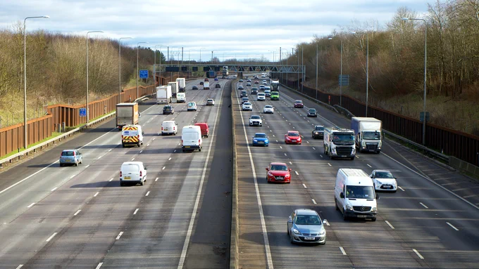 TransiT’s digital twinning research is focused on decarbonising transport in the UK. Photo by Mike Birdy on Pexels.