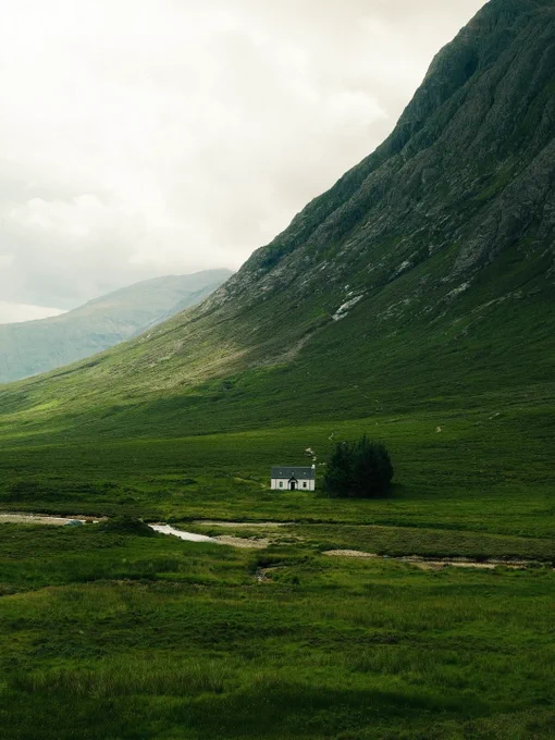 Scottish Highlands 
Photography by Violette (@violettebruga)