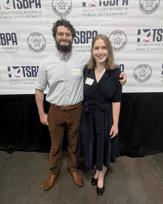 Photo of Rachel Boshers Norris of Longview with another student at the TSBPA swearing in ceremony